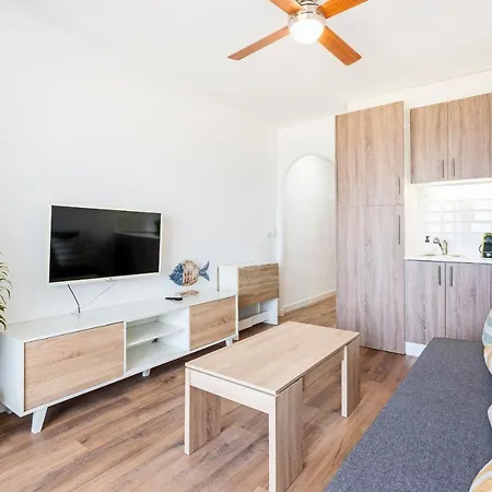 Welcs Apartamento 085 Emp Frente Al Mar Empuriabrava Exterior photo